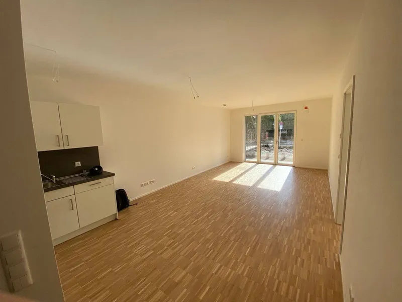 Lebendiges Berlin: 2,5-Zimmer-Wohnung in Karlshorst — photo 1